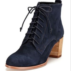 Dolce Vita Blue Suede Leather Lace Up Booties 7